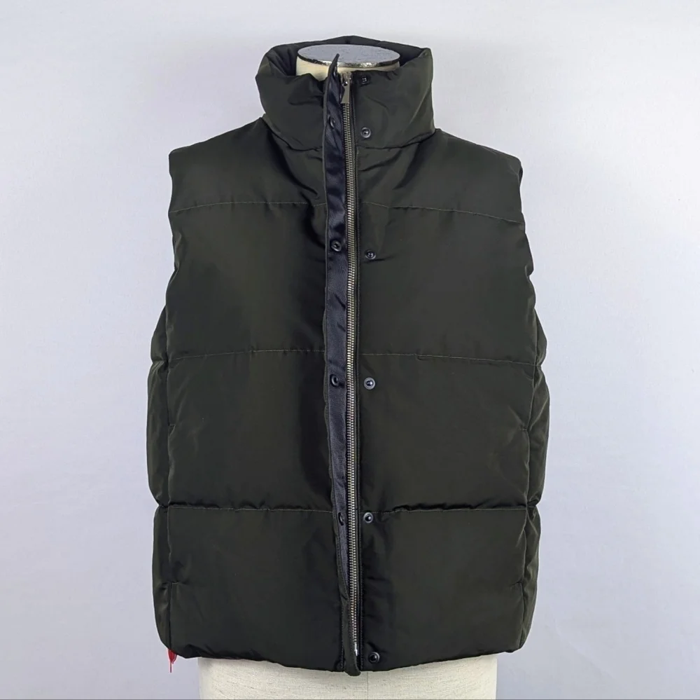 Theory Shell Down Vest Renew Poly 2 Down Feather Blend Fill Dark Rosemary M NWT